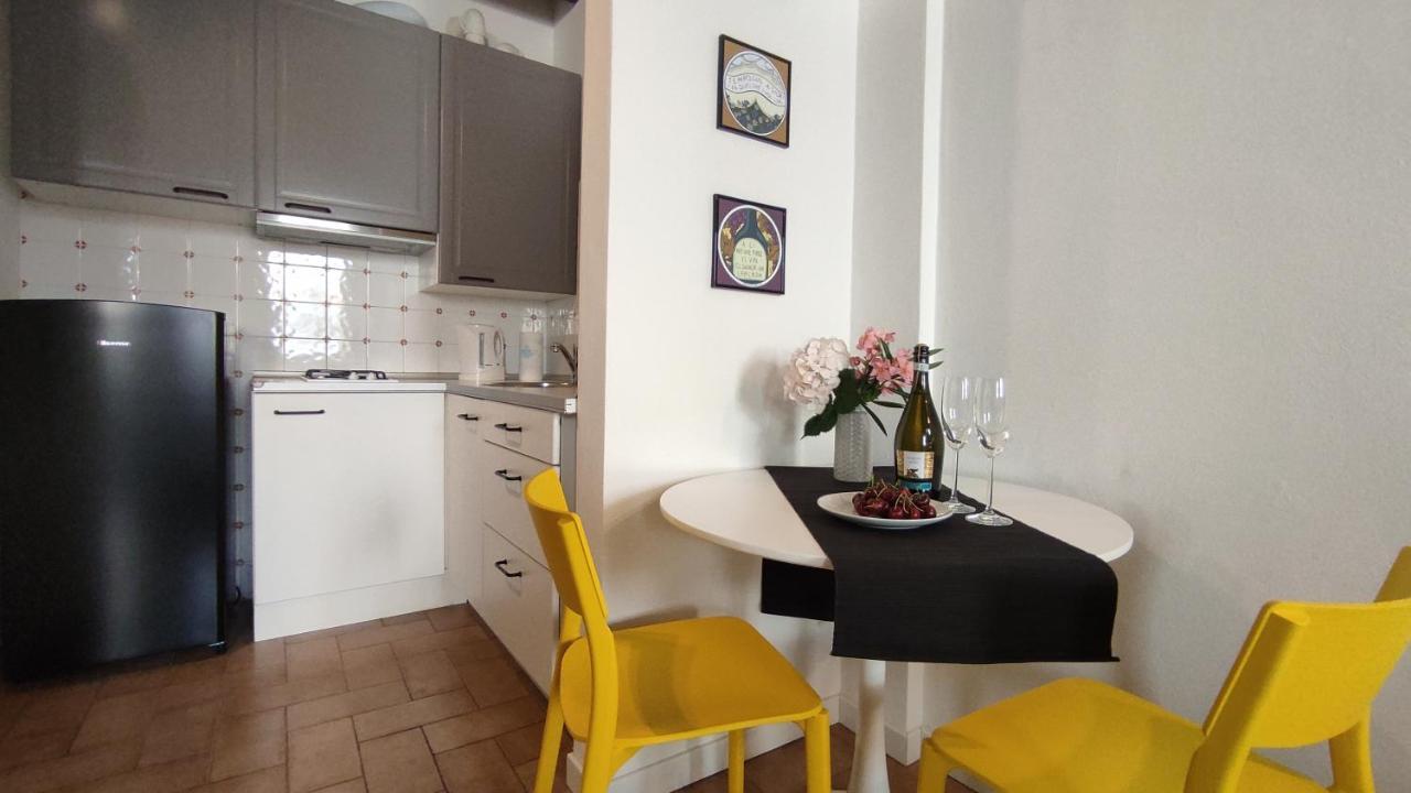 El Postesin Apartment เวโรนา ภายนอก รูปภาพ